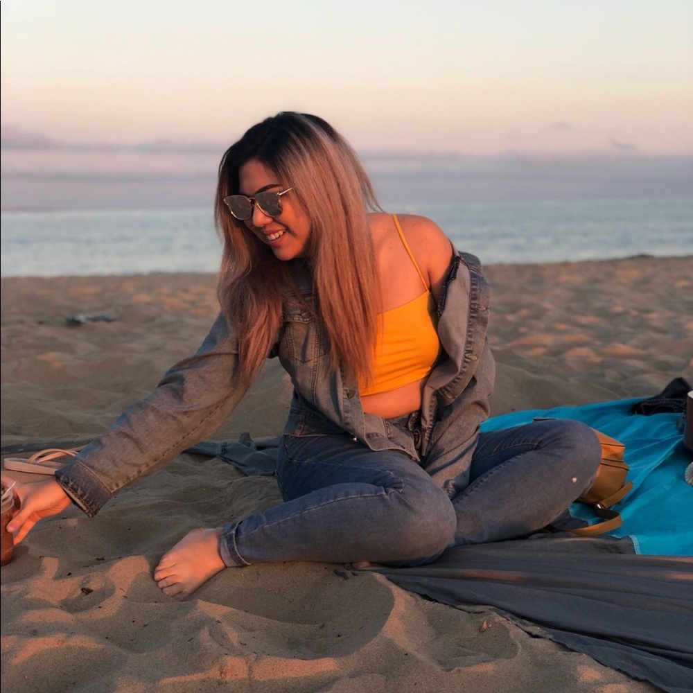 Forever 21 sculpting (push up) jeans